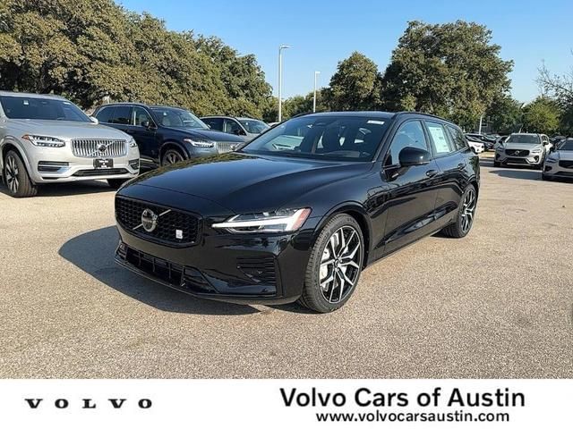 2025 Volvo V60 Plug-In Hybrid T8 Polestar Engineered