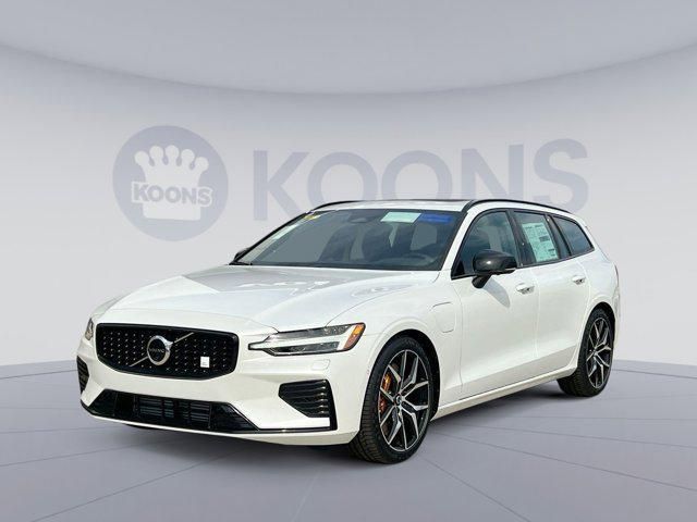 2025 Volvo V60 Plug-In Hybrid Polestar