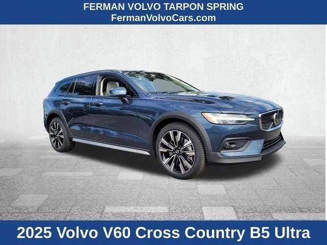 2025 Volvo V60 Cross Country B5 Ultra