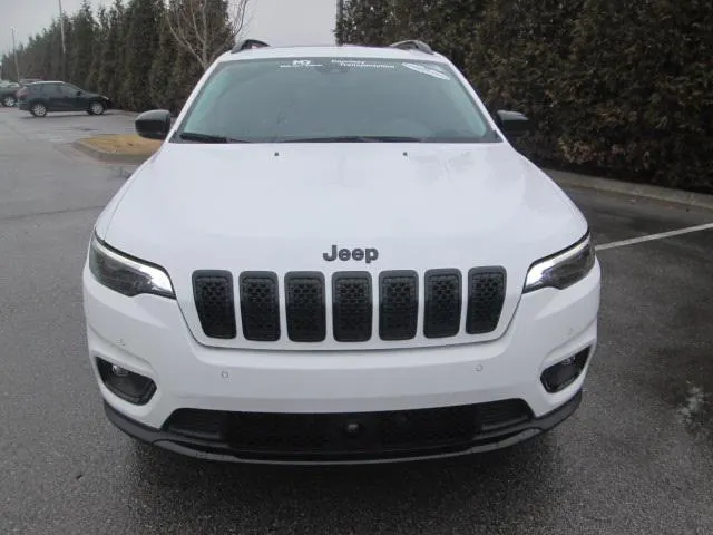 2023 Jeep Cherokee Altitude